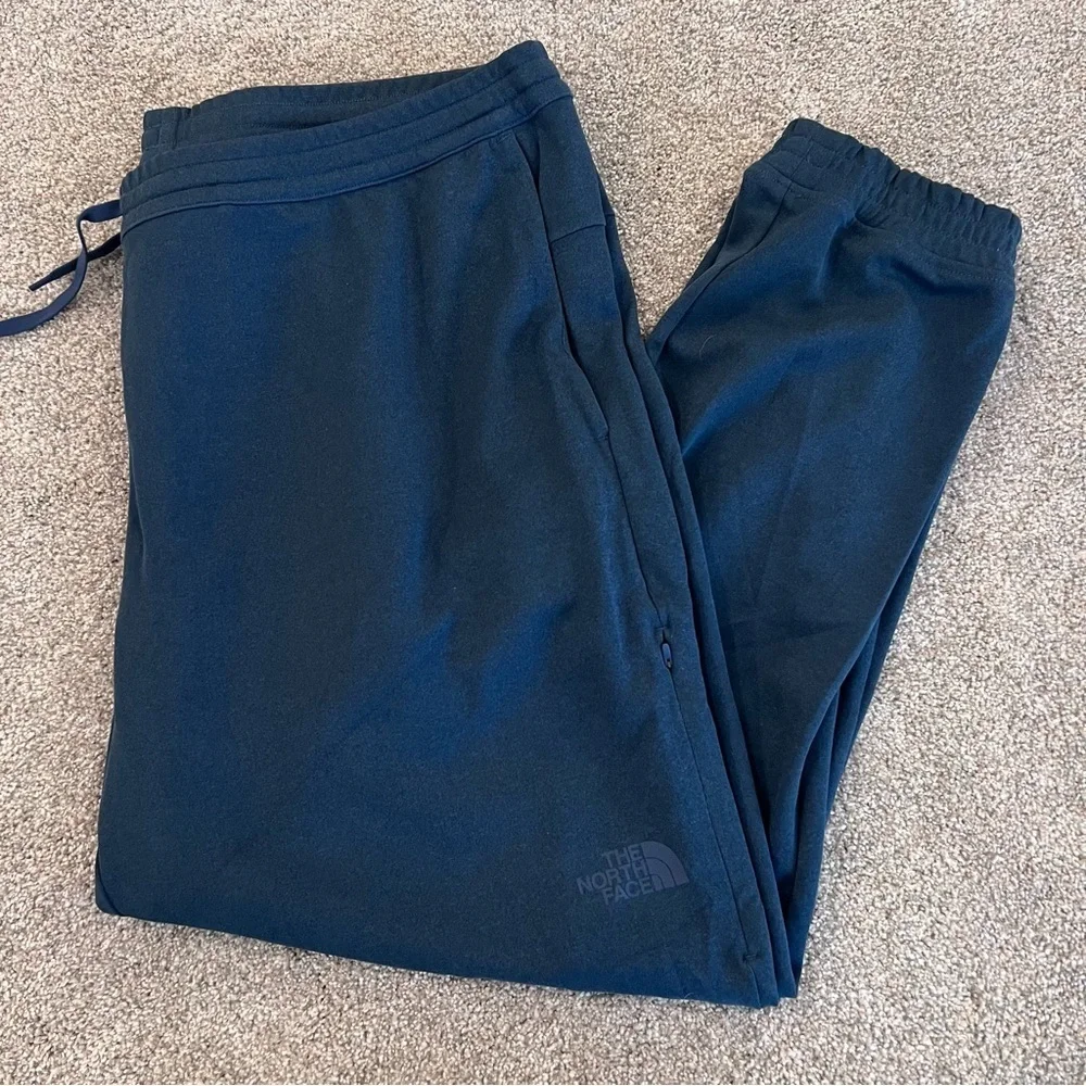 The North Face Men’s Joggers Pants Size XXL Blue NF0A7ZUX Gym Active Polyester ,